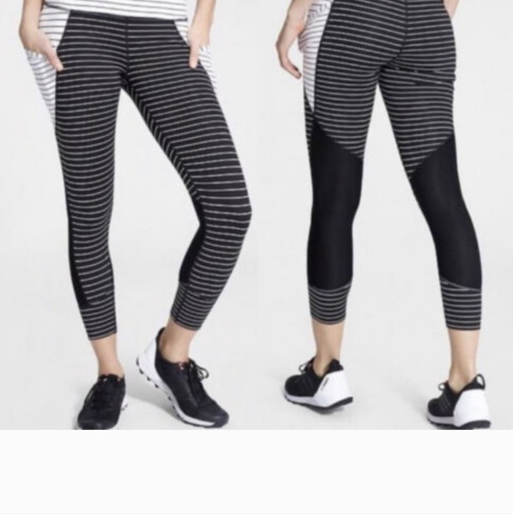 Athleta White & Black Striped Relay 2.0 Capri Leggings